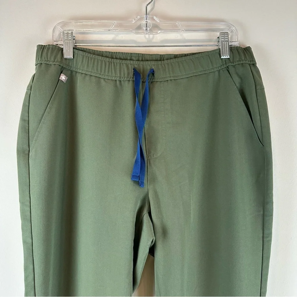 Figs Men’s Green Tansen Jogger Medical Nursing Scrub Pants Size Medium